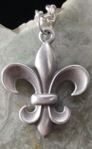 Fleur-de-lis Necklace