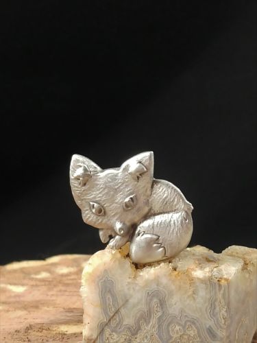 Fox Kit - Pin