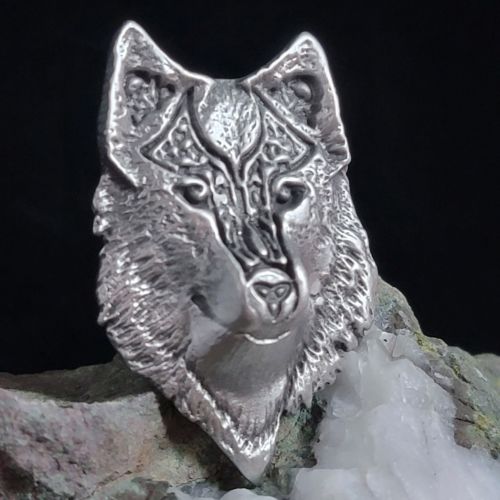 Wolf Spirit Celtic Pin