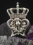 Thistle and Crown Luckenbooth Brooch